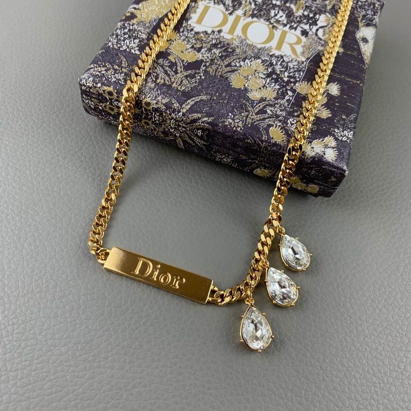 Dior Necklace 05lyr552